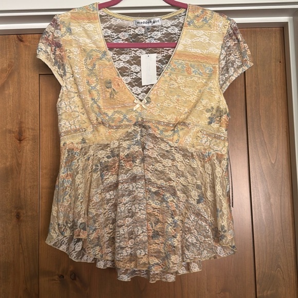 Madden Girl Tops - NWT Madden Girl Cream floral Mesh Blouse Womens XL Babydoll whimsy goth Fairy